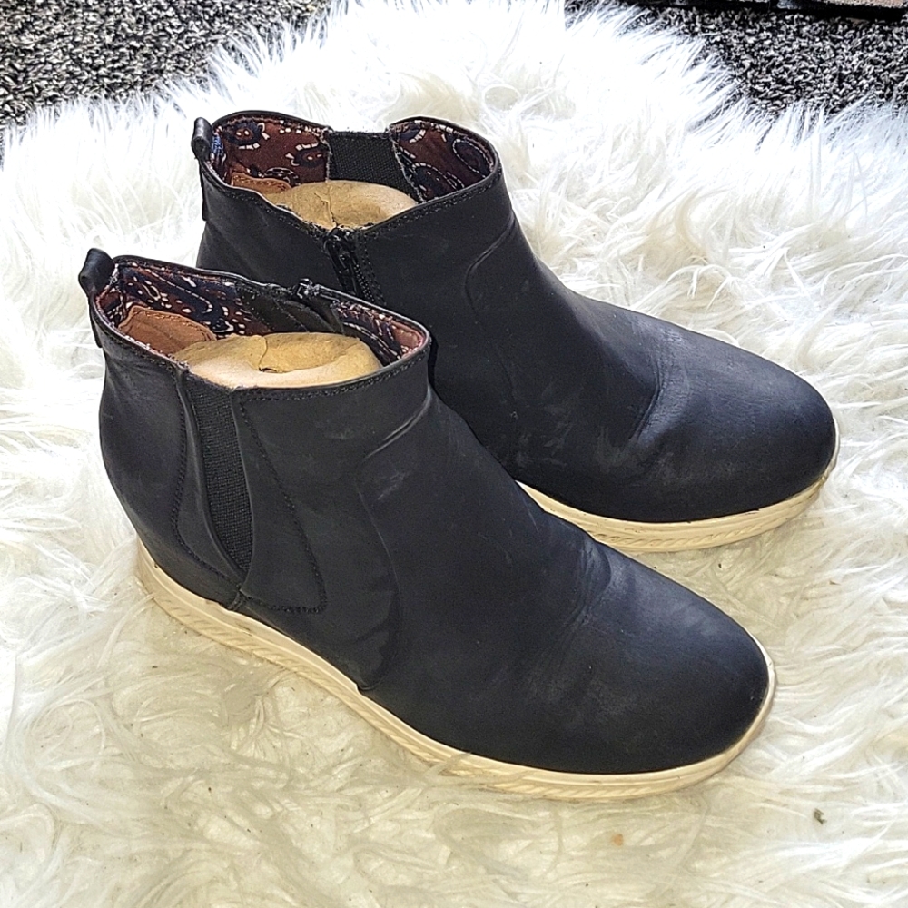 Ankle Boots